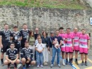 Le due squadre di pallapugno in posa con la famiglia di Ugo Ferrero Le due squadre di pallapugno in posa con la famiglia di Ugo Ferrero