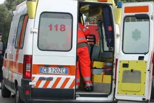Incidente a Fossano, sulla statate per Bra: tre mezzi coinvolti, soccorsi sul posto