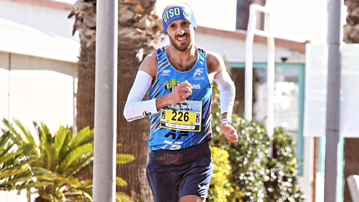 (foto organizzatori ultramaratona del conero - sito fidal piemonte)