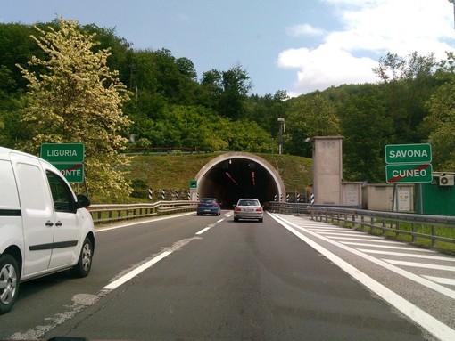 Autostrada Torino-Savona, immagine di repertorio Autostrada Torino-Savona, immagine di repertorio