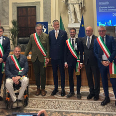 Il momento della proclamazione di Alba capitale dell'arte contemporanea 2027 Il momento della proclamazione di Alba capitale dell'arte contemporanea 2027
