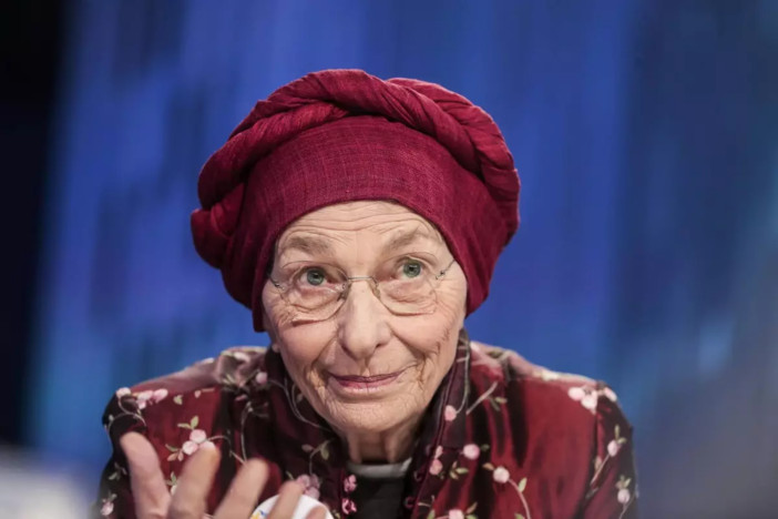 Emma Bonino ricoverata d'urgenza all'ospedale Santo Spirito a Roma, è in gravi condizioni