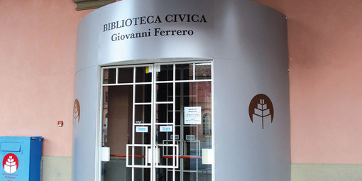 La Biblioteca &quot;Giovanni Ferrero&quot; di Alba: fondi anche per questo importante luogo dove si svolge, tra i vari eventi, anche &quot;Nati per leggere&quot;