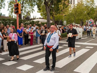 alcuni rappresentanti delle associazioni cittadine presenti alla festa patronale di Bra (foto Maurizio Mangino)