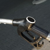 Gasolio oltre i 2 euro: autotrasportatori costretti a fermarsi? Gasolio oltre i 2 euro: autotrasportatori costretti a fermarsi?