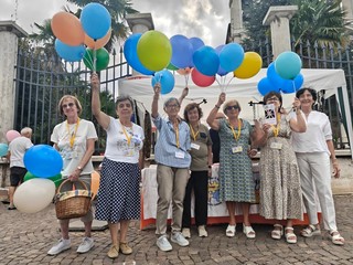 alcuni rappresentanti delle associazioni cittadine presenti alla festa patronale di Bra (foto Maurizio Mangino)