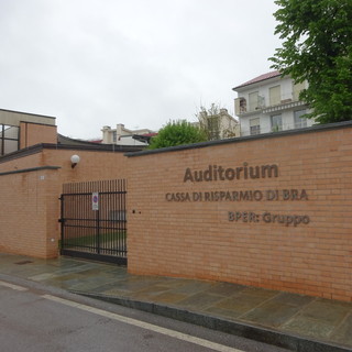 Alla Scuola di Pace di Bra l'incontro  “Migranti e richiedenti asilo: quali sono le emergenze?”