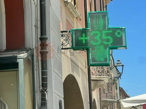 Il 5 settembre più caldo di sempre: anche la Granda nella morsa dell'afa, zero termico a 4.600 metri Il 5 settembre più caldo di sempre: anche la Granda nella morsa dell'afa, zero termico a 4.600 metri