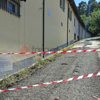 L'immobile posto sotto sequestro L'immobile posto sotto sequestro