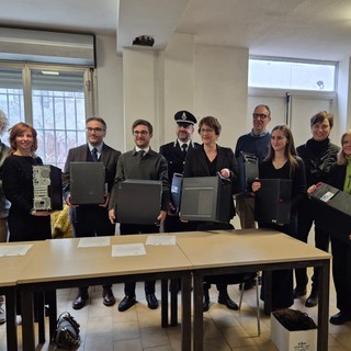 Confartigianato consegna pc ricondizionati alla Casa di Reclusione "Montalto" Confartigianato consegna pc ricondizionati alla Casa di Reclusione "Montalto"