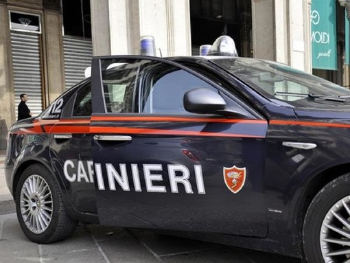 Alla guida del monopattino, cade e muore: la tragedia di un giovane stagionale della frutta