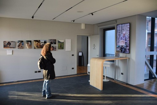 Alba, la mostra “Storia dell’altro ieri” allunga Alba, la mostra “Storia dell’altro ieri” allunga