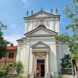 Le Sorelle Clarisse di Bra invitano alla notte dei Santi, l'alternativa di preghiera ad Halloween