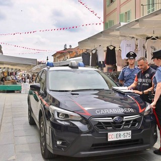 Notte Rosa a Saluzzo: in un locale su 10 lavoratori solo uno era assunto regolarmente. Comminate sanzioni e prescrizioni Notte Rosa a Saluzzo: in un locale su 10 lavoratori solo uno era assunto regolarmente. Comminate sanzioni e prescrizioni