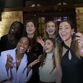 IL NATALE DEGLI SPORTIVI / "Buon Natale, buone feste e vi aspettiamo al palazzetto": gli auguri delle Gatte [VIDEO]