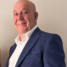 Valter Avedano, 67 anni