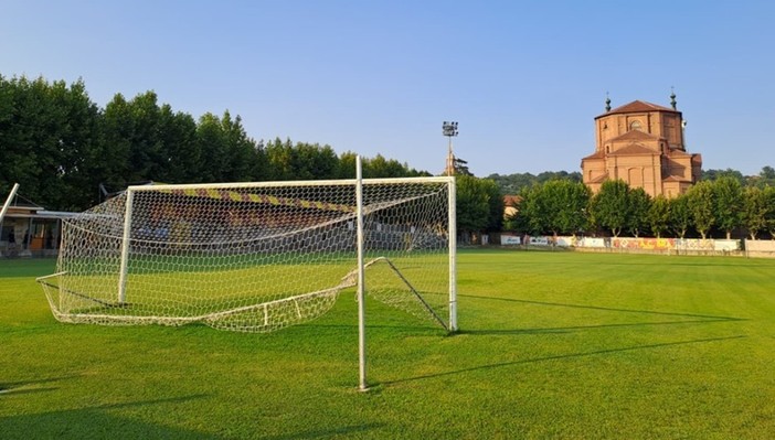 Il campo di gioco dell'Attilio Bravi di Bra tornerà ad ospitare le partite casalinghe dei giallorossi dopo "l'esilio" a Sestri Levante per la Serie C
