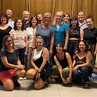 A Magliano Alfieri si esibisce il coro Lalaguys A Magliano Alfieri si esibisce il coro Lalaguys