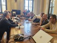 Alcuni momenti dell'incontro tenuto ieri in Prefettura