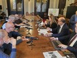 Alcuni momenti dell'incontro tenuto ieri in Prefettura