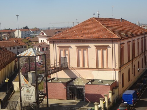 “La cura della democrazia”, incontro a Bra con Padre Riggio