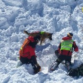 Fino a 90 centimetri di neve in quota: il pericolo valanghe è quasi al massimo grado