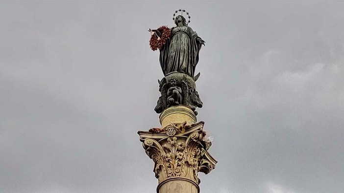 Maria Immacolata in piazza di Spagna, a Roma