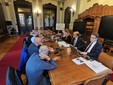 Alcuni momenti dell'incontro tenuto ieri in Prefettura