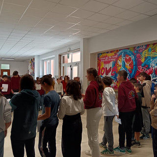 La bellezza che genera ispirazione, inaugurati nuovi spazi educativi alle scuole medie di Carrù