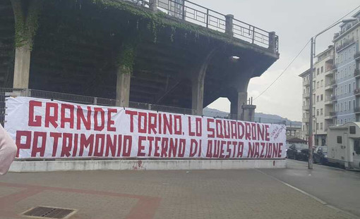 La curva Balilla dello Stadio Filadelfia, a Torino