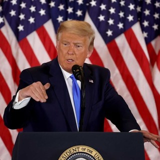 Negli ultimi 14 mesi - quindi dal cosiddetto Liberation day di aprile 2025 - il vino italiano negli Usa ha segnato un -16% sul valore delle proprie vendite rispetto al periodo precedente. In foto, Donald Trump