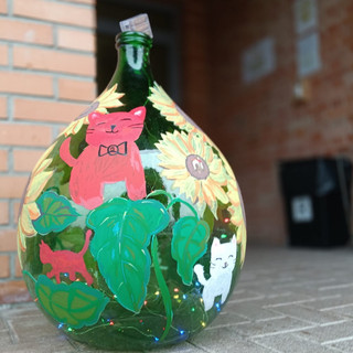 Il centro di Farigliano si veste a festa con l'allestimento natalizio realizzato dalle scuole