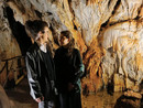 Il Duo Kairos alla Grotta dei Dossi, la scorsa estate. Domenica 6 luglio l'esibizione al Santuario di Santa Lucia