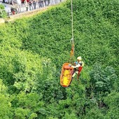 Dronero: delicato salvataggio di un uomo scivolato nel torrente della Madonnina Dronero: delicato salvataggio di un uomo scivolato nel torrente della Madonnina