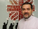 Ad Alba la prima lavanderia per i poveri intitolata a Leone XIV.  Il direttore della Caritas  diocesana Don Mario Merotta: “È il cuore della nostra missione”