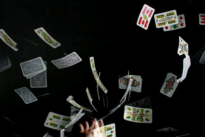 Briscola, Scopa e Burraco: i giochi di carte che gli italiani amano di più