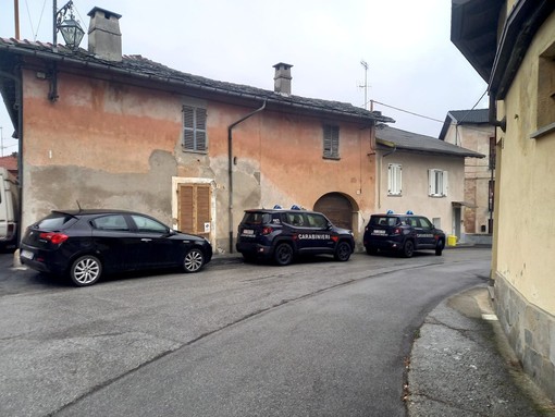 La casa di Dronero dove il 30 marzo 2022 Tolosano uccise la madre