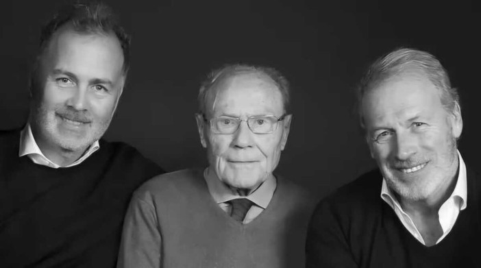 Giovanni Damilano coi figli Mario e Paolo, oggi alla guida del gruppo Giovanni Damilano coi figli Mario e Paolo, oggi alla guida del gruppo