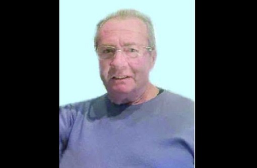 Addio a Emanuele Dicarlo: la Polizia di Stato e la comunità di Cuneo in lutto per l'ex assistente capo Addio a Emanuele Dicarlo: la Polizia di Stato e la comunità di Cuneo in lutto per l'ex assistente capo