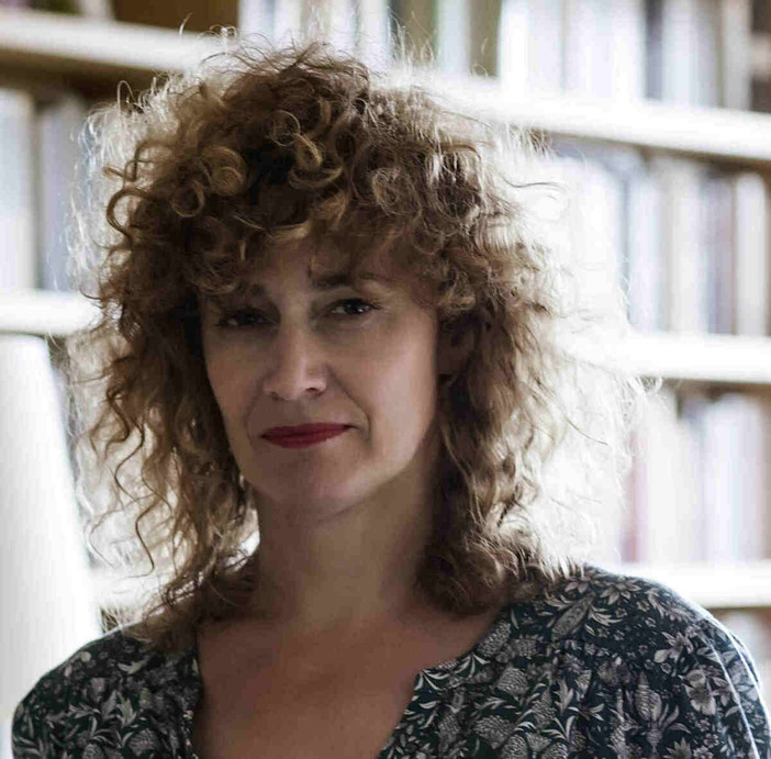La scrittrice torinese Elena Varvello La scrittrice torinese Elena Varvello