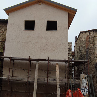 Priero, l'amministrazione recupera edificio storico in centro paese: "Una parte ospiterà la sede della Protezione civile"