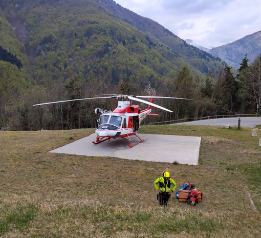 Perdono l'orientamento sul Mongioie a causa della nebbia: soccorsa coppia di francesi