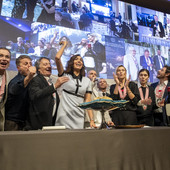 Asta Mondiale del Tartufo Bianco d’Alba: la solidarietà torna protagonista nell’evento promosso dall’Enoteca Regionale Piemontese Cavour Asta Mondiale del Tartufo Bianco d’Alba: la solidarietà torna protagonista nell’evento promosso dall’Enoteca Regionale Piemontese Cavour