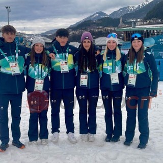 La delegazione AOC al completo: Giacomo, Lucia, Leonardo, Chiara, Sofia e Giulia