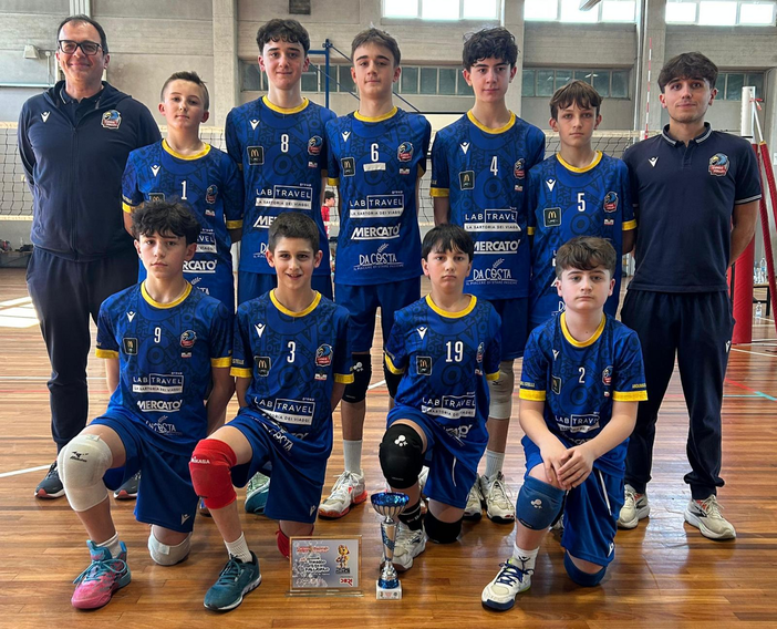 VOLLEY GIOVANILE MASCHILE / L’Under 13 del Cuneo Volley trionfa al torneo Pasqua Sotto Rete VOLLEY GIOVANILE MASCHILE / L’Under 13 del Cuneo Volley trionfa al torneo Pasqua Sotto Rete