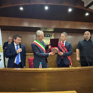 Ufficializzato in Albania il gemellaggio tra Bra e Lezhe