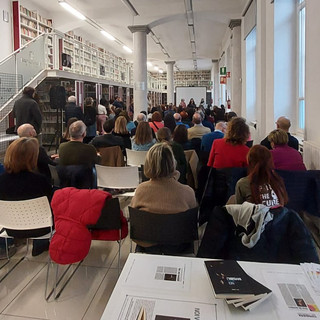 Tre scaffali per tre &quot;ragazze di Asti&quot;: la Biblioteca Faletti intitola spazi a Daniela Albertelli, Alessandra Appiano ed Elisa Schininà
