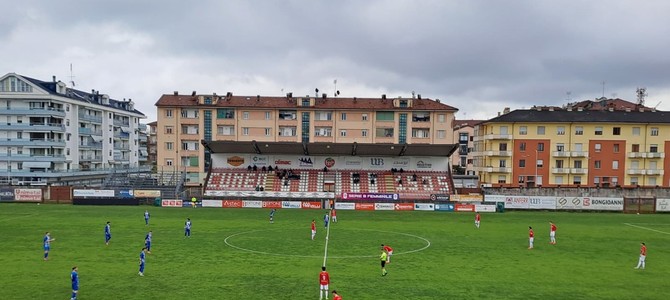 CALCIO ECCCELLENZA / Il Cuneo cala il tris, al “Paschiero” battuto il Chieri 3-0 CALCIO ECCCELLENZA / Il Cuneo cala il tris, al “Paschiero” battuto il Chieri 3-0