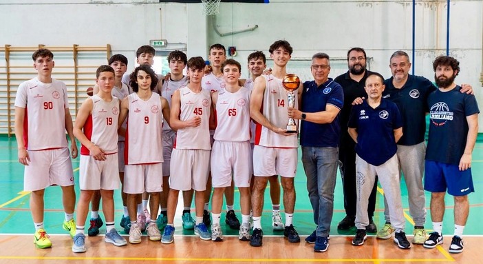 BASKET / Farigliano sfida i grandi club d'Italia con due formazioni in Eccellenza