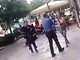 Caso taser, social e giustizia parallela: quando pochi secondi di video diventano sentenze Caso taser, social e giustizia parallela: quando pochi secondi di video diventano sentenze